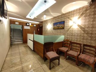 Hotel Pragati - Agar - 8