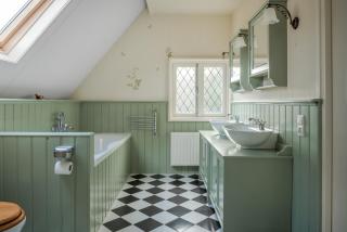 14P 5B Beautiful English Villa with jacuzzi - 6