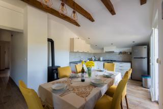 Apartments Vidov by the beach - Kali - 8