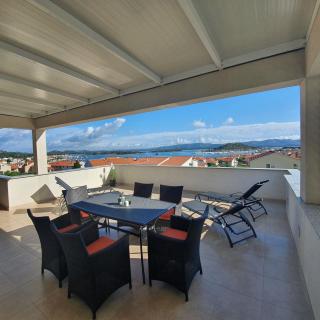 Apartments Marti - Murter - 5