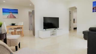 Miami-Airport Oasis VIP House - Miami - 7