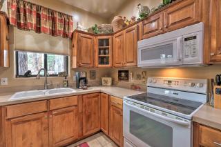 Arizona Home with Patio, Fire Pit and Gas Grill - Williams - 3