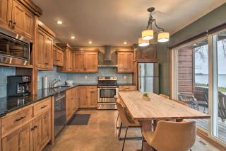 Pelican Lake Retreat with Fire Pit, Dock and Grill! - Breezy Point - 5