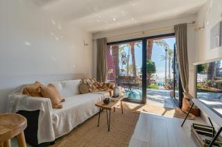 PHARUS retro beach home New Heated Pool - 5