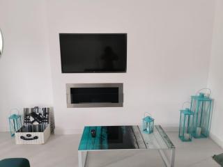 PRZYTULNY APARTAMENT Z KOMINKIEM PRZY JEZIORZE - Borne Sulinowo - 4