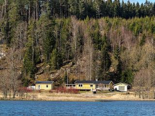 Holiday home HÄLLEVADSHOLM - Hällevadsholm - 9