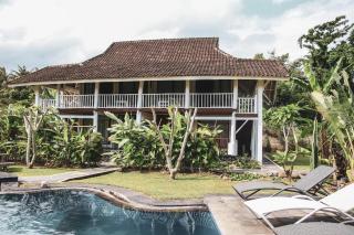 Daphne Homestay - 1