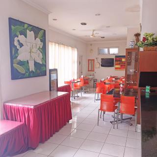 Hotel Flamboyan - 7