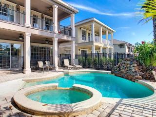 Two King En-Suites …Inside the Prestigious Reunion Resort - Kissimmee - 0