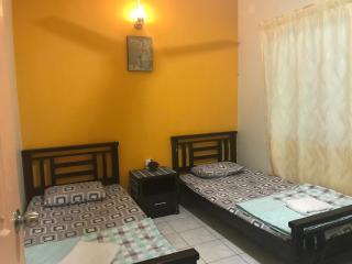 Desa Ilmu Homestay - Kota Samarahan - 3