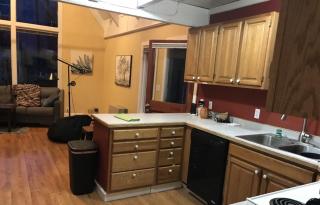Chalet Gallery - Enjoy Two Units with this Chalet in the Heart of Alyeska - Walk almost anywhere! - Girdwood - 7