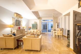 Snowdrop- Exquisite 3BHK Villa with Pool- Candolim By StayMonkey - Calangute - 4