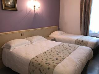 Logis hotel Saint-Joseph - 1