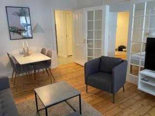 Bright 2-bedroom apartment in elegant Østerbro - Copenhagen - 3