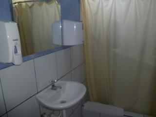 Dreamkapture Hostel close to the airport and bus terminal - 3