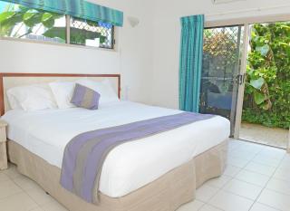 Mission Reef Resort - Mission Beach - 1