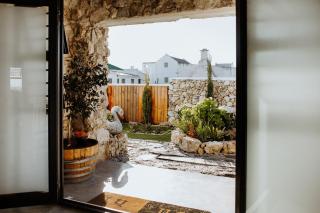 BC Stone Cottage - Paternoster - 3
