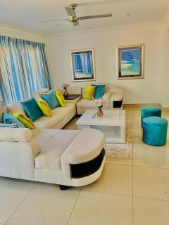 Damview Holiday Home - 2