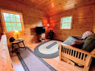 NEW Log cabin in the heart of the White Mountains - close to Bretton Woods Cannon Franconia - 5