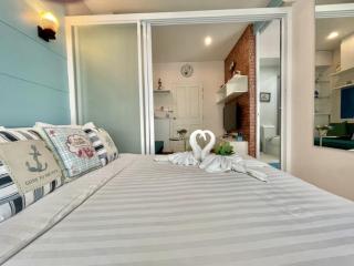 The trust huahin sky room condo pool view - 7