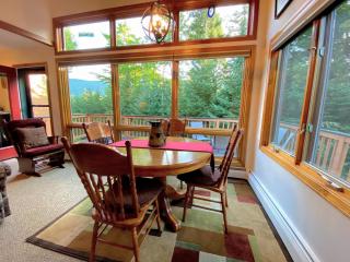 W2 Mount Washington Place Townhome for winter seasonal 1 minute to ski slopes reliable WiFi - 3