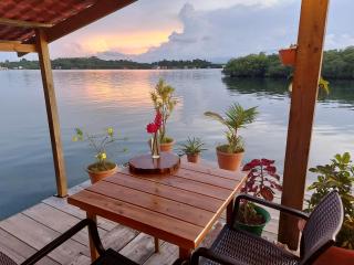 The Sunsetter Bed & Breakfast - Bocas Town - 5