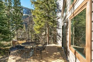 4352 Spruce Way townhouse - 6