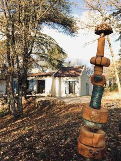La maison de Mado et sa cabane dans les arbres - Plan dʼAups - 0
