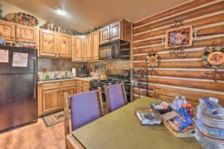 Family and Pet Friendly Rustic Lakeside Cabin - Pinetop-Lakeside - 1