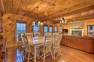 Luxe 3 Bears Cabin on Watauga Lake with Decks! - Butler - 5