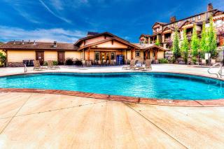 Perfect Ski Townhome - 3