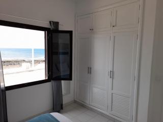 El Mar de Peyo , primera línea de playa - Playa Honda - 1