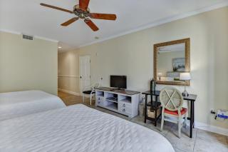 2533 Tennis Villas Efficiency - 9