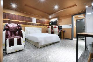 Hotel Don - Changwon - 5