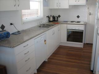 Horace Street 8 - Shoal Bay - 8