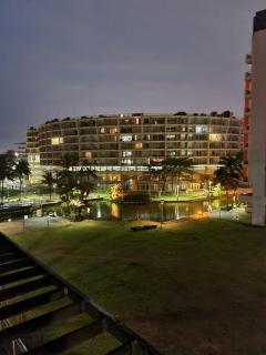 Point Bastille Penthouse - Durban - 7