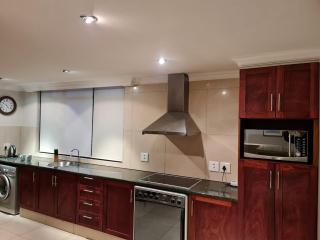 Point Bastille Penthouse - Durban - 1
