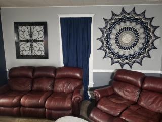 Beautiful Two Story Home by Fountain Lake and Mayo Clinic - 7