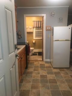 Home Away From Home, Recently Renovated - North Troy - 5