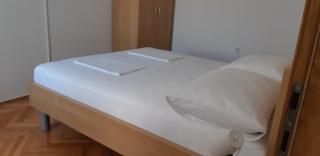 Apartments & Rooms Luka - Starigrad-Paklenica - 1