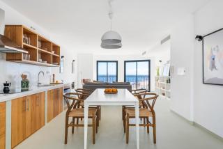 Modern Design House with Roof Terrace - Porís de Abona - 3