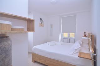 Sunrise House- 4 bedroom house with amazing sunrise over the sea 8 guests - 5