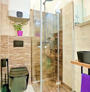 Luxury Sunrise Jacuzzi Apts, 50 m from the beach - 6