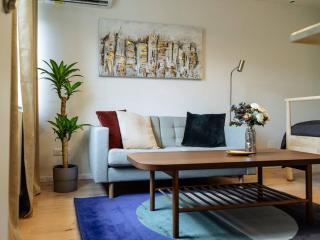 Sunny Modern Studio - Cismigiu Park & Old Town - Bucarest - 8