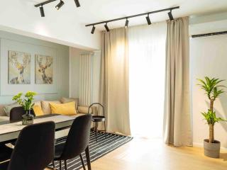 Bright 2BR Apartment - Top Location - City Balcony - Bucarest - 3