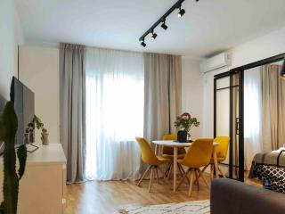 Sunny Cismigiu Gardens Flat - Charming Balcony - Bucarest - 8