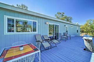 Calm Retreat with Ponds about 12 Mi to Somerville Lake - 8