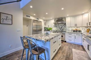 Mtn-View Cabin 404 with Deck in Payson! - 8