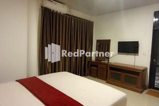 Hotel Abna Sangatta Mitra RedDoorz - Sengata - 4