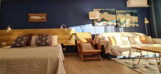 Charm and sea, large studio designed by architect - 6